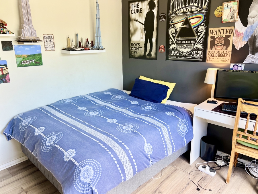 4 Bedroom Property for Sale in Plattekloof Glen Western Cape